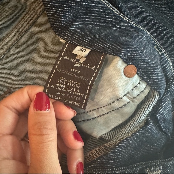 7 For All Mankind Women Jeans “A” Pocket Flare Leg Size 30 Low Rise Dark Wash - Picture 8 of 8